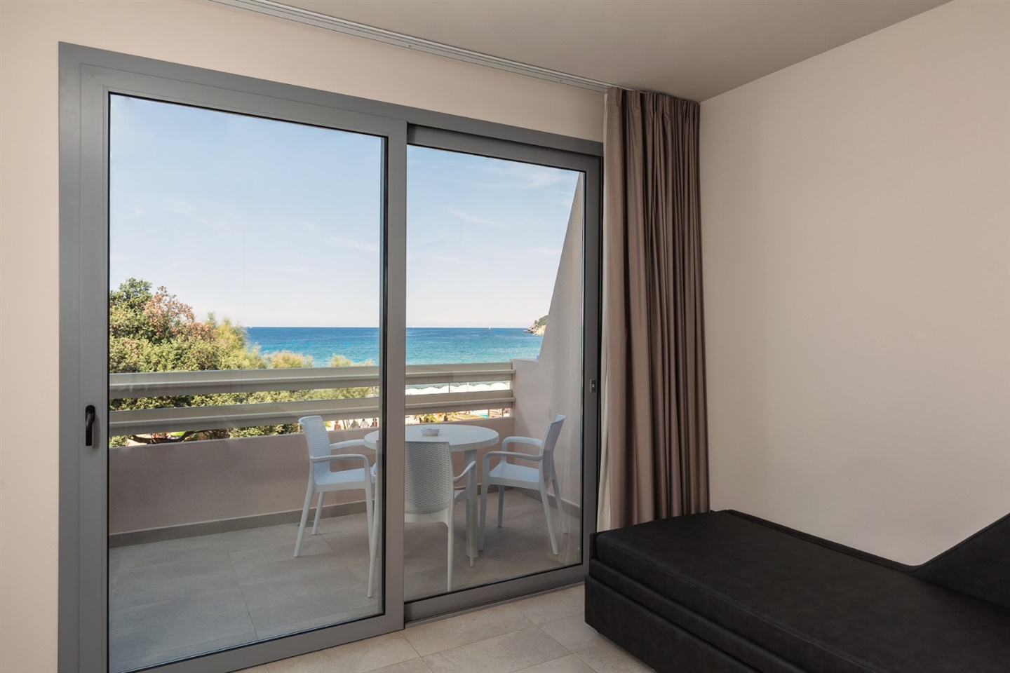 Camere Master